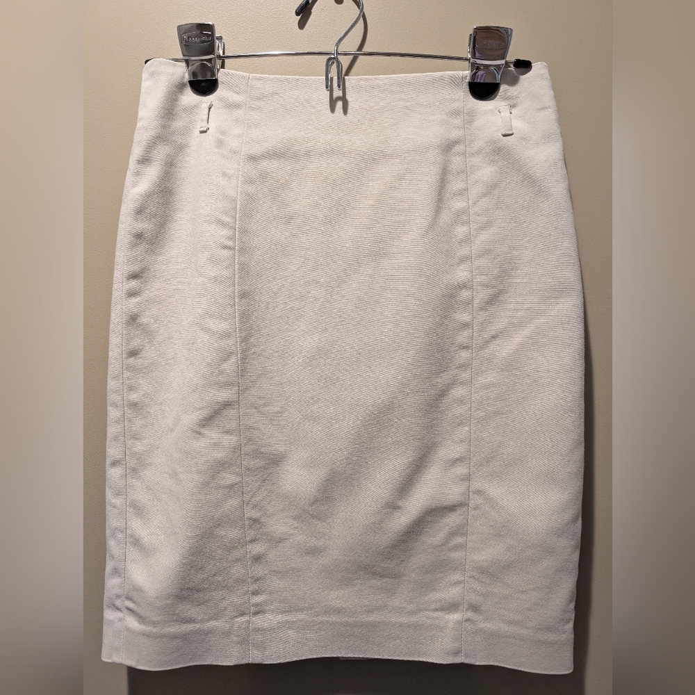DKNY Classic Cream Pencil Skirt